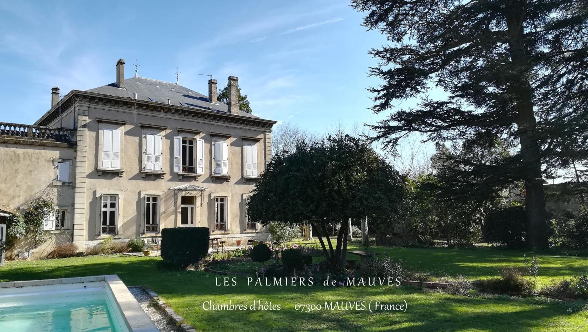 Les Palmiers Bed & Breakfast Mauves Exterior photo